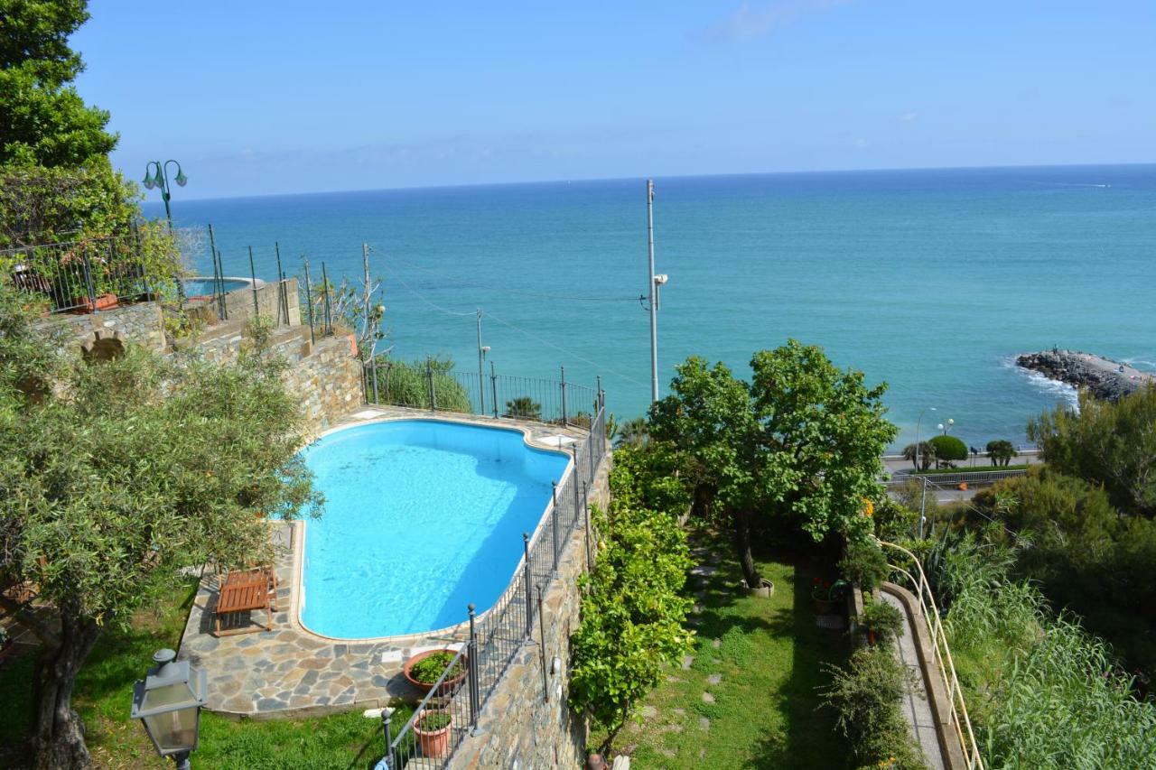 Ca Da Munta Bed And Breakfast Arenzano Exterior photo
